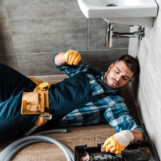 Handyman Bathroom Plumbing Repair Services